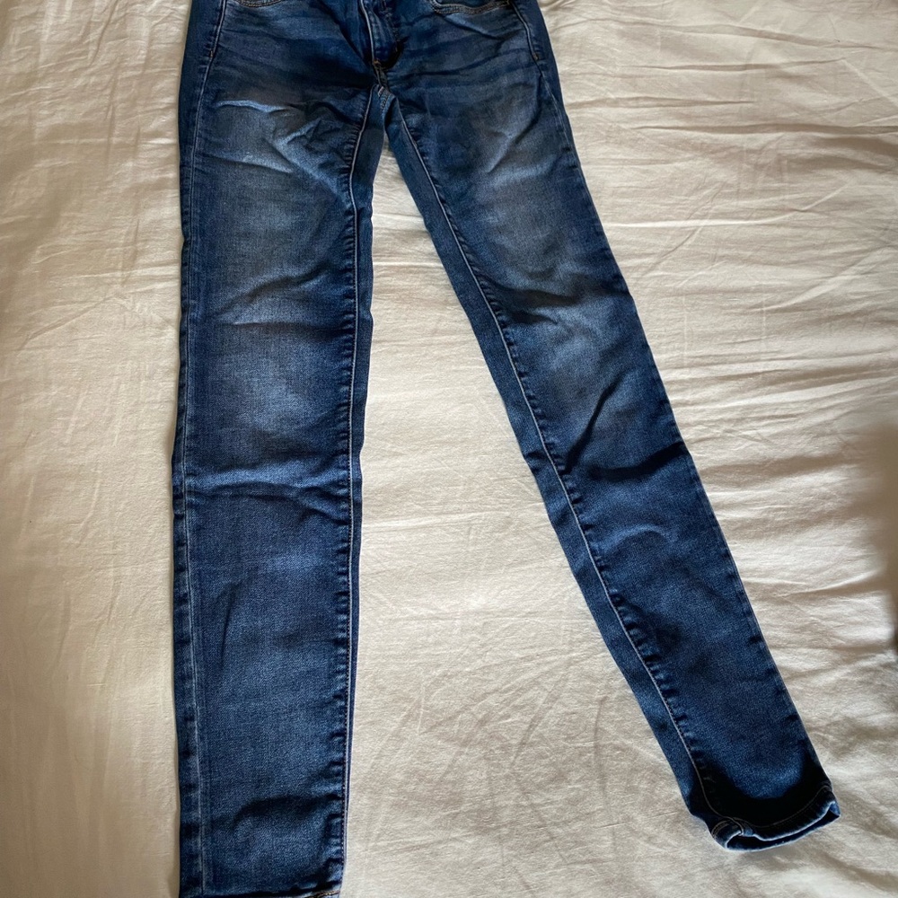 American Eagle Outfitters Blue Skinny Jeans Distressed Style